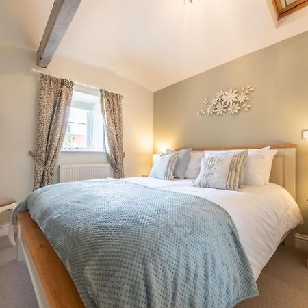 The Clockhouse Villa North Lopham Екстериор снимка