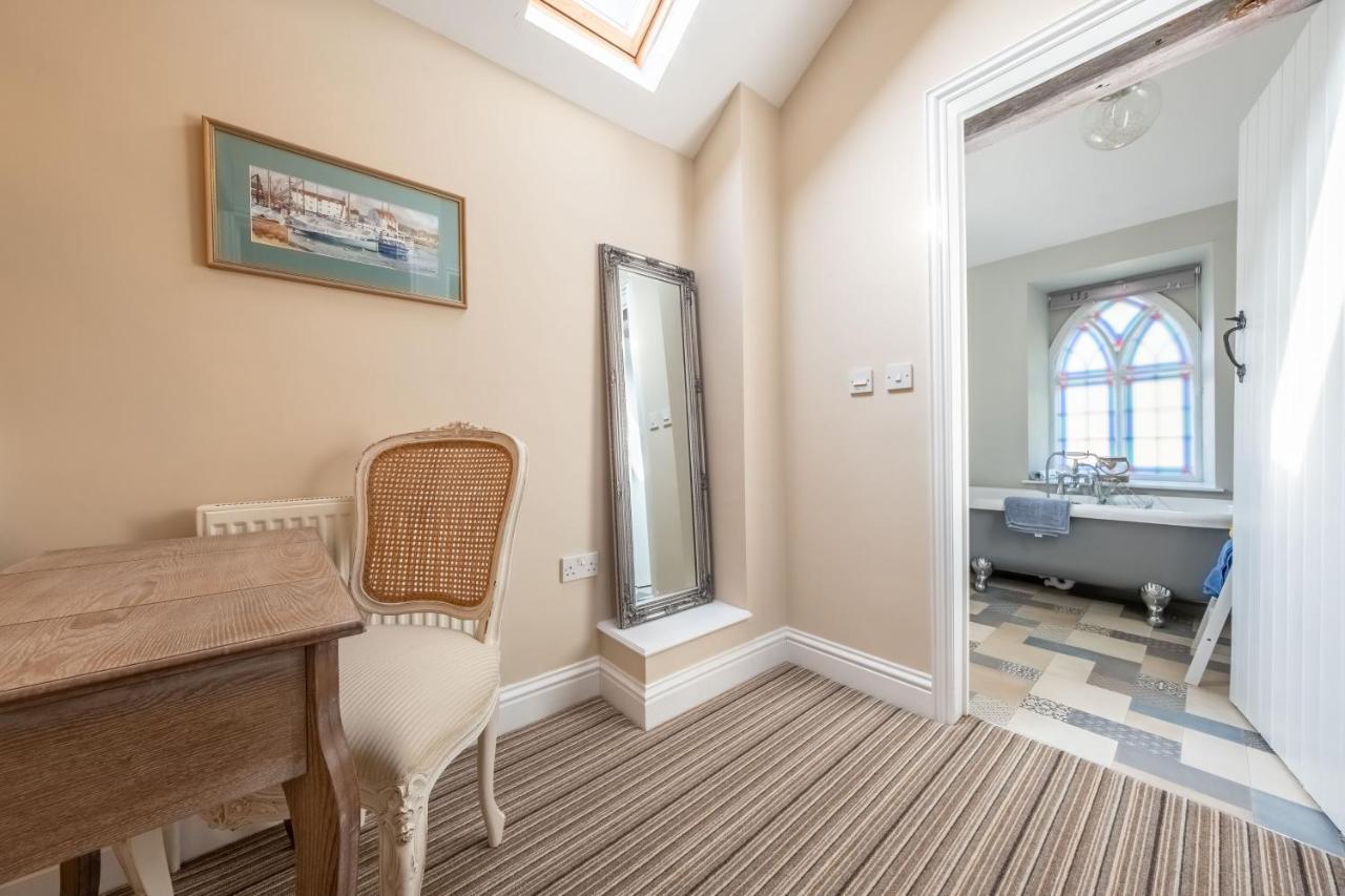 The Clockhouse Villa North Lopham Екстериор снимка